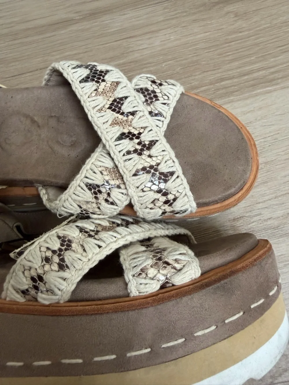 Mou Woven Platform Sandals in Beige - Women Shoes